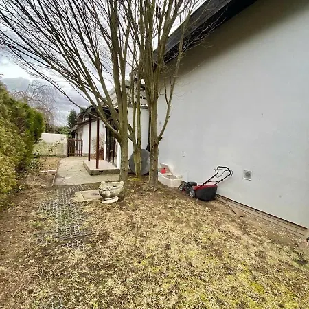 Apartament With Swimming Pool Near Prague