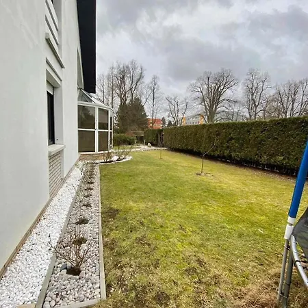 Near Prague Apartment Kamenice (Prague-East)